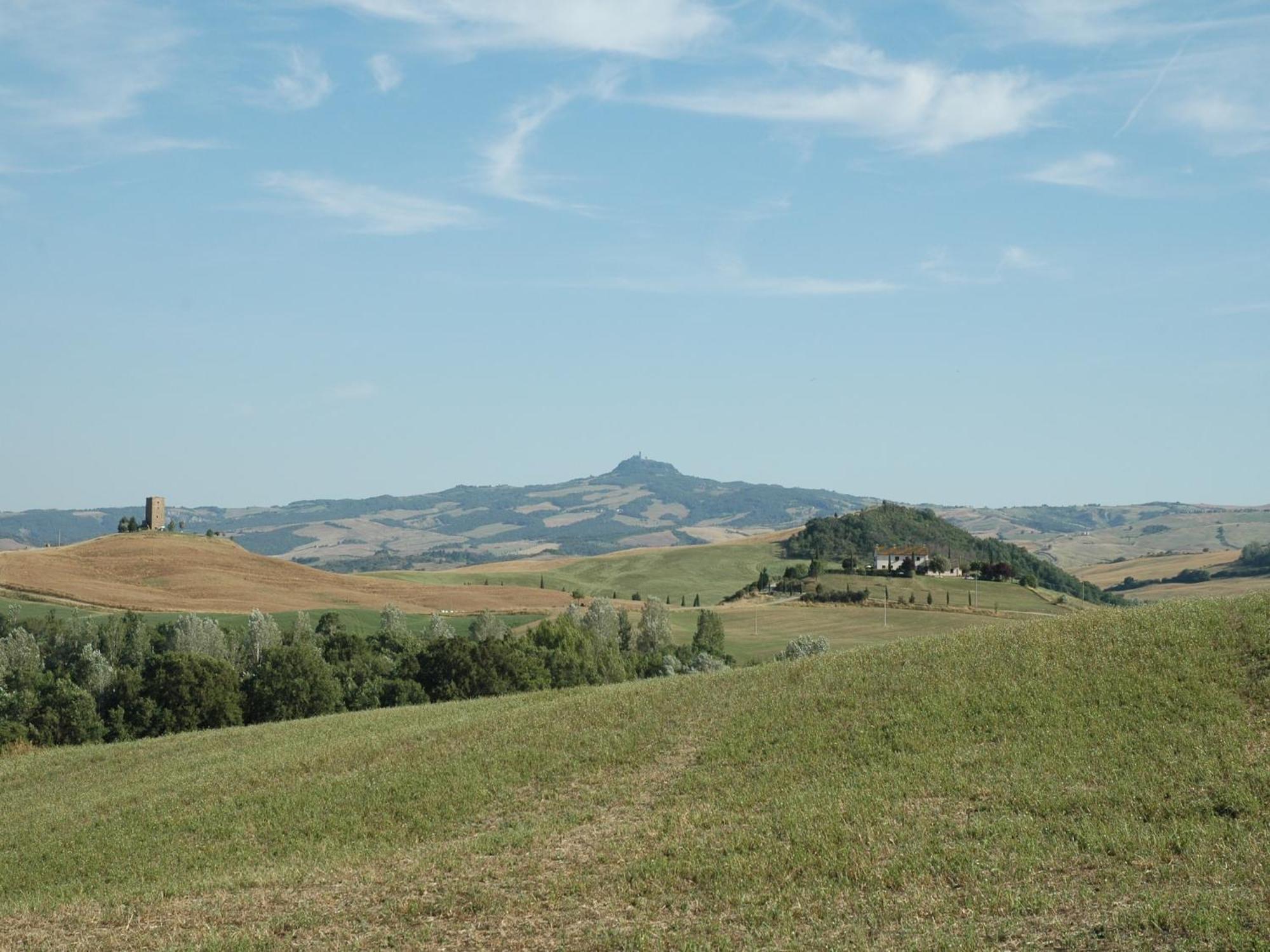 Modern Farmhouse In Pienza With Pool Exterior photo